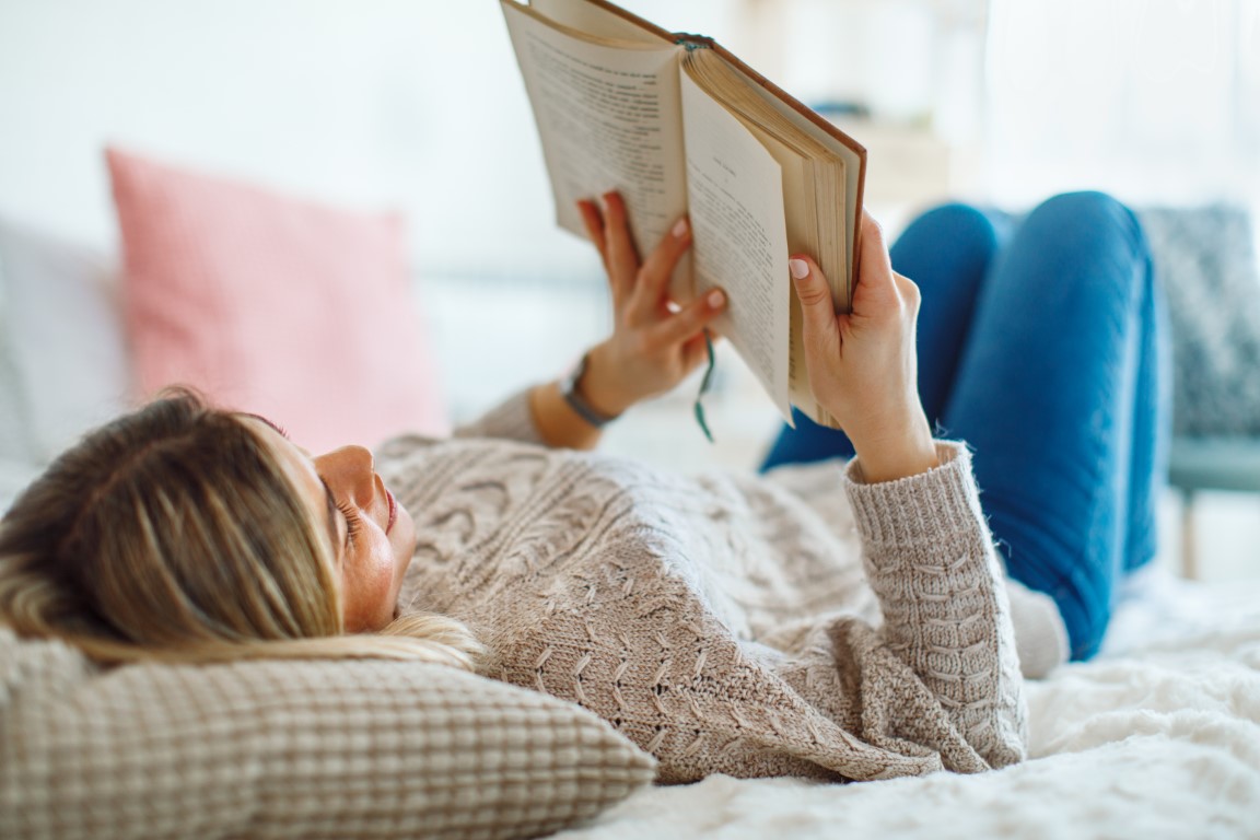 Se relaxer en lisant pet aider à atténuer la douleur