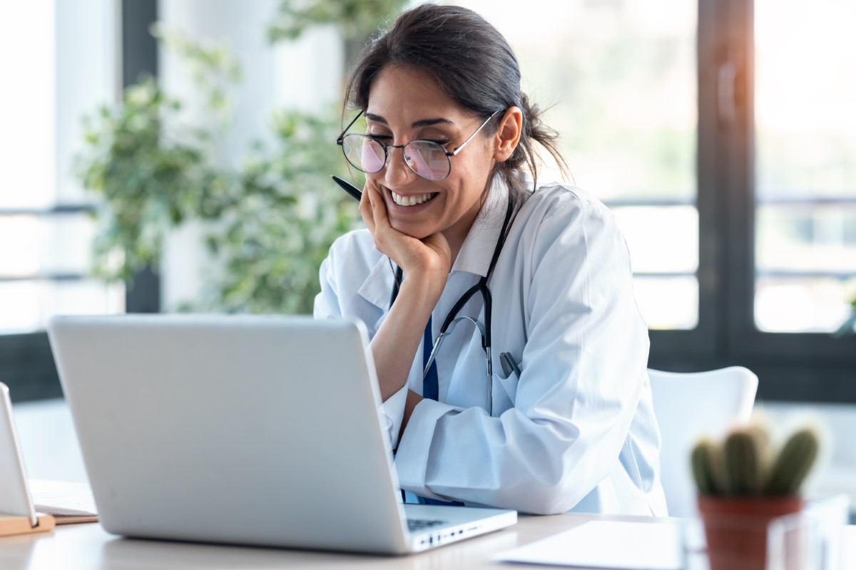 Comment bien choisir ses services médicaux en ligne